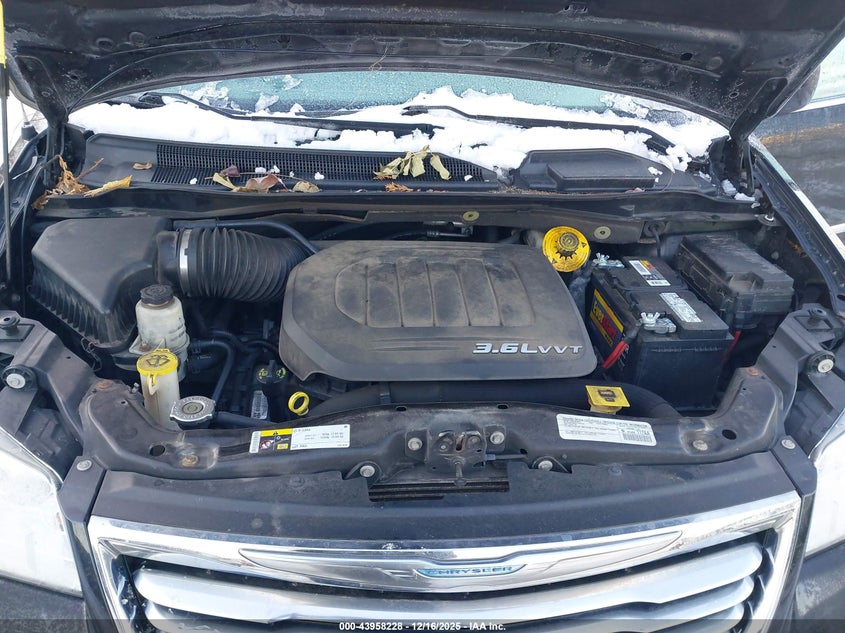 2C4RC1BG4FR621111 2015 CHRYSLER TOWN & COUNTRY photo no. 10