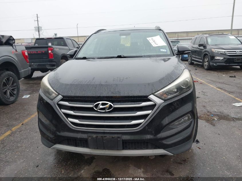 2017 Hyundai Tucson Value VIN: KM8J33A20HU566446 Lot: 43958236