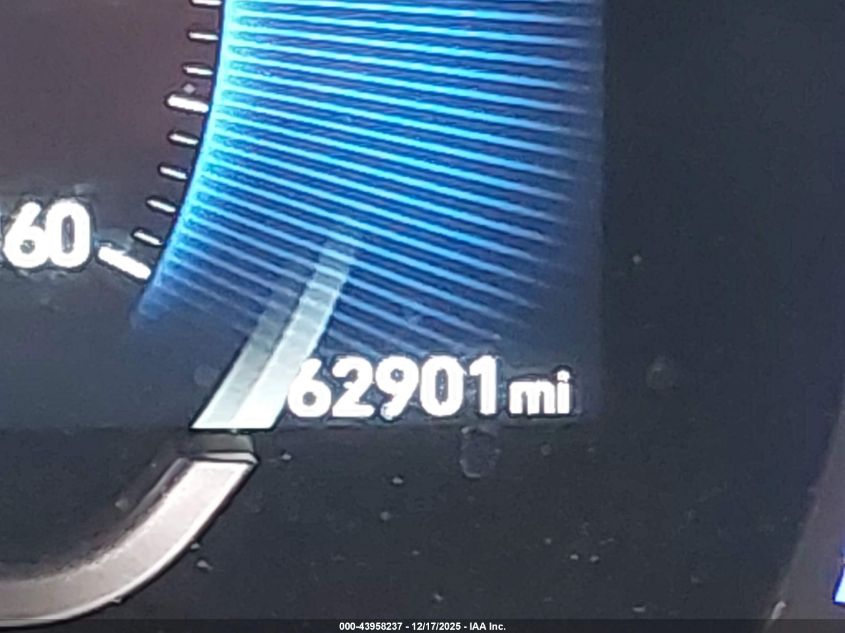 2019 Hyundai Santa Fe Sel Plus VIN: 5NMS33ADXKH050457 Lot: 43958237