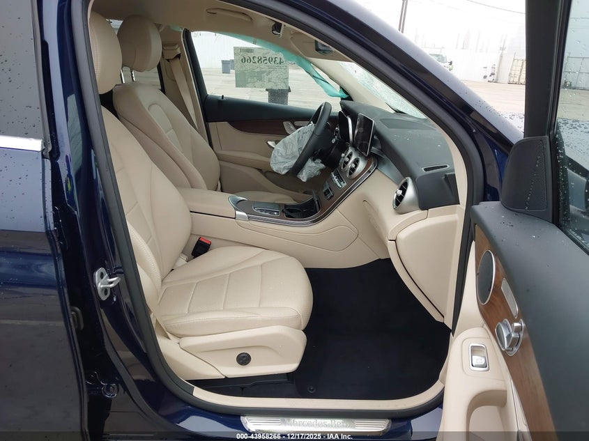 VIN W1N0G8DB9MF954358 2021 MERCEDES-BENZ GLC 300 SUV