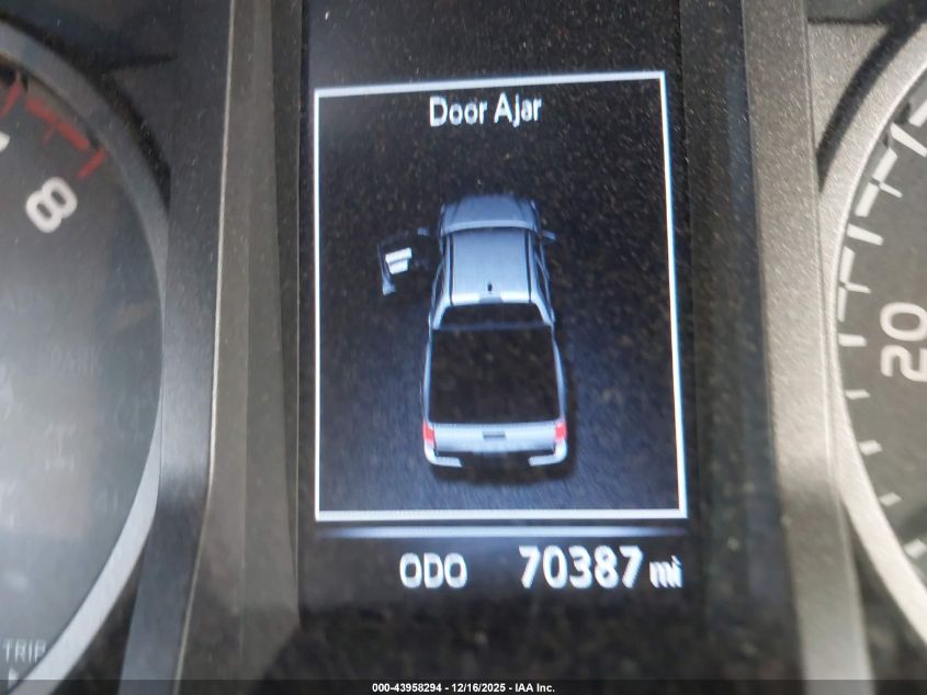 2017 Toyota Tacoma Trd Sport VIN: 5TFCZ5AN0HX093213 Lot: 43958294