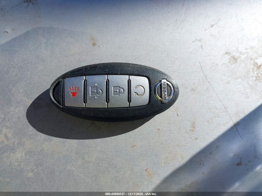 2017 Nissan Rogue Sv VIN: KNMAT2MT5HP547067 Lot: 43958327