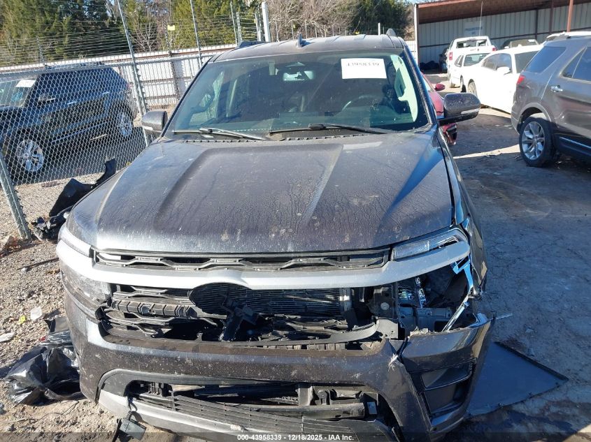 2024 Ford Expedition Xlt VIN: 1FMJU1J89REA61944 Lot: 43958339