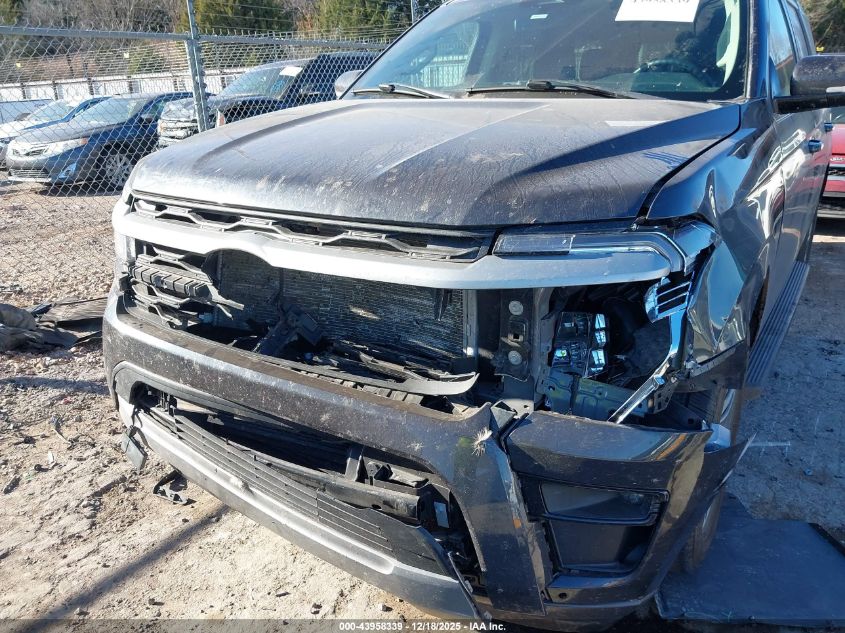 2024 Ford Expedition Xlt VIN: 1FMJU1J89REA61944 Lot: 43958339