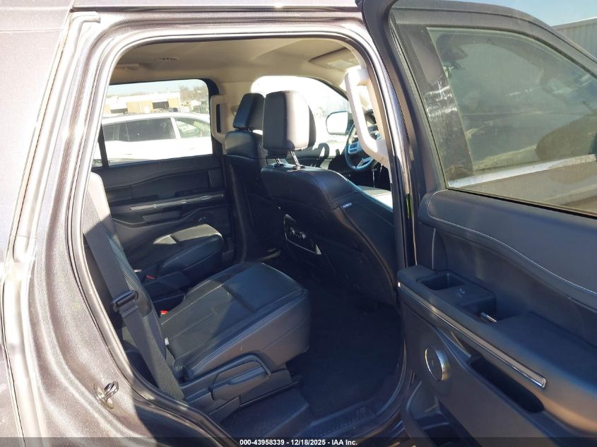 2024 Ford Expedition Xlt VIN: 1FMJU1J89REA61944 Lot: 43958339