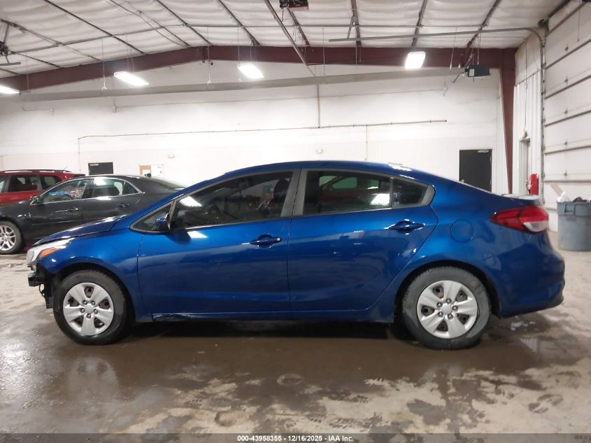 2018 Kia Forte Lx VIN: 3KPFK4A77JE272674 Lot: 43958355