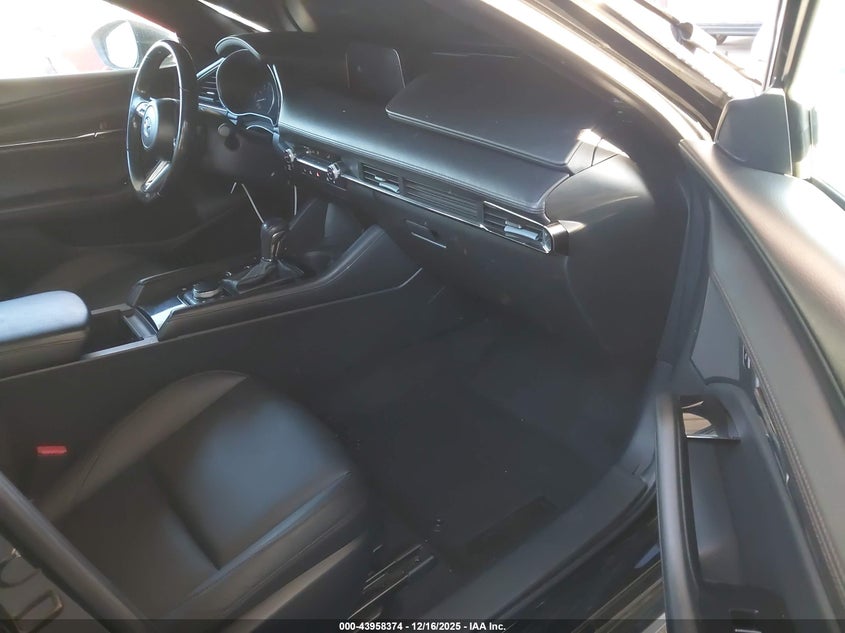 2023 Mazda Mazda3 2.5 S Preferred