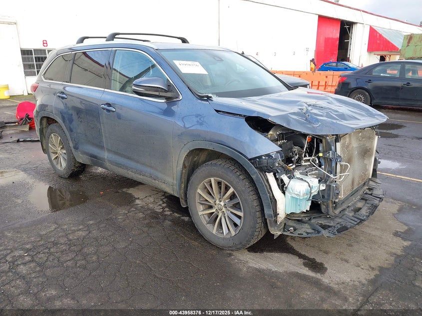 2019 Toyota Highlander Xle