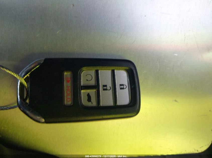 2017 Honda Pilot Touring VIN: 5FNYF6H90HB001721 Lot: 43958379