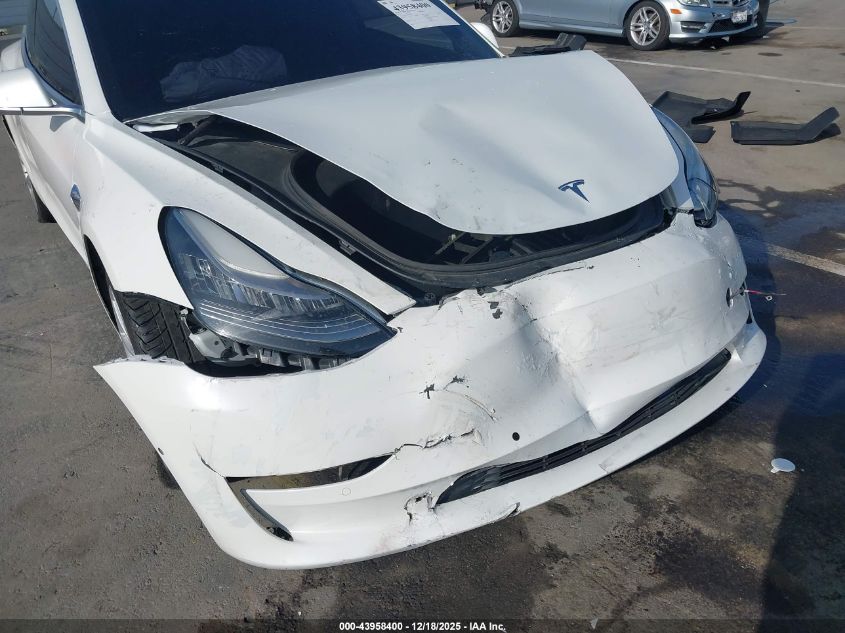 2020 Tesla Model 3 Standard Range Plus Rear-Wheel Drive/Standard Range Rear-Wheel Drive VIN: 5YJ3E1EA4LF806421 Lot: 43958400