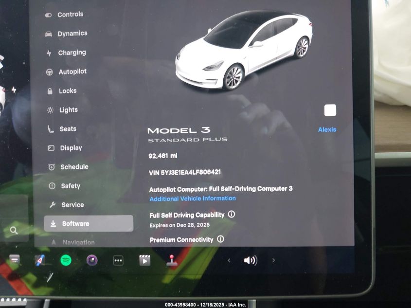 2020 Tesla Model 3 Standard Range Plus Rear-Wheel Drive/Standard Range Rear-Wheel Drive VIN: 5YJ3E1EA4LF806421 Lot: 43958400