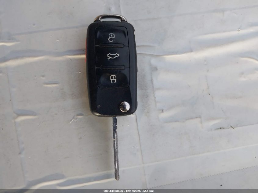 2015 Volkswagen Tiguan Sel VIN: WVGBV7AX4FW565173 Lot: 43958406