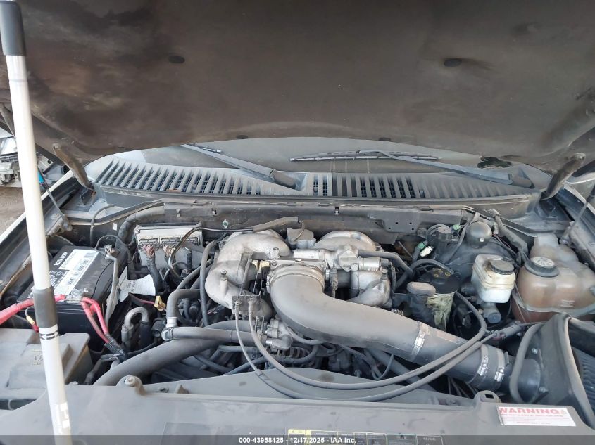 2004 Lincoln Navigator VIN: 5LMFU27R34LJ30818 Lot: 43958425