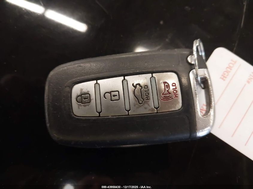 2014 Hyundai Sonata Hybrid Limited VIN: KMHEC4A4XEA111044 Lot: 43958430