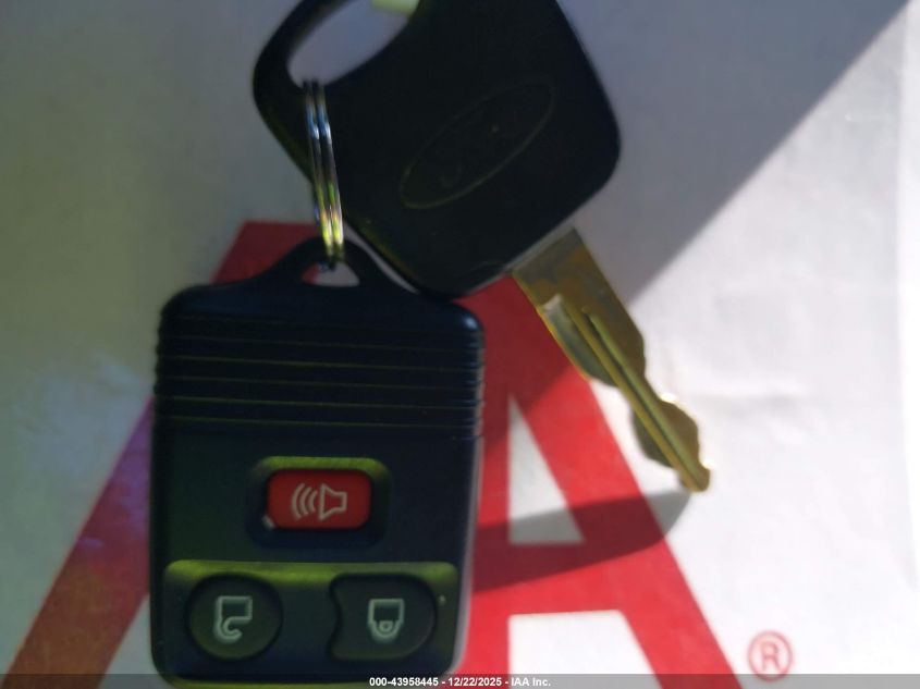 2002 Ford F-150 Lariat/Xlt VIN: 1FTRW08L22KD36714 Lot: 43958445