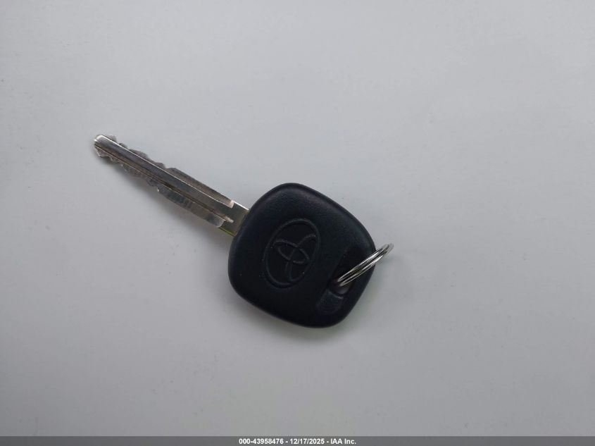 2018 Toyota Corolla L VIN: 5YFBURHE8JP851391 Lot: 43958476