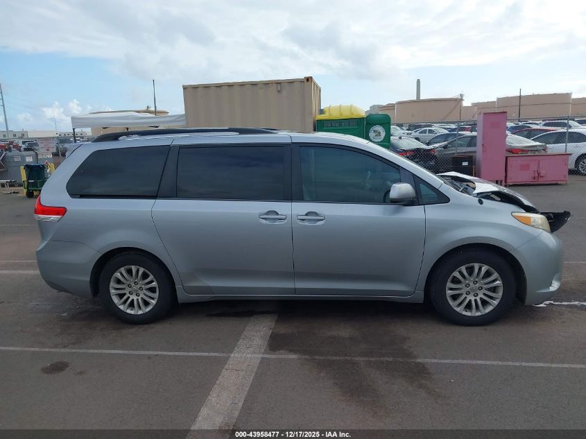 2013 Toyota Sienna Xle V6 7 Passenger Auto Access Seat/Xle V6 8 Passenger VIN: 5TDYK3DC1DS310650 Lot: 43958477