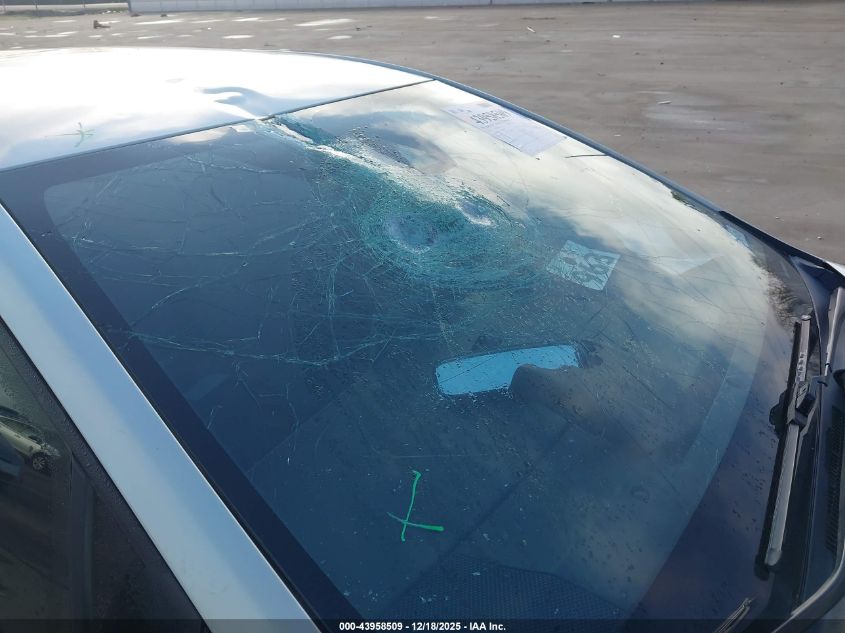 2019 Toyota Corolla Xse VIN: JTNK4RBE9K3017807 Lot: 43958509