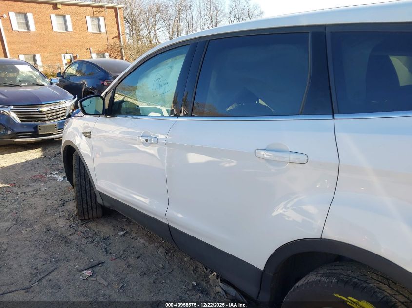 2019 Ford Escape Se VIN: 1FMCU9GD5KUA83639 Lot: 43958575