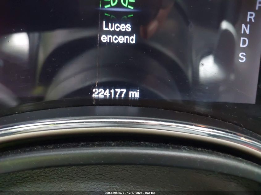 2015 Jeep Grand Cherokee Limited VIN: 1C4RJEBG1FC739820 Lot: 43958577