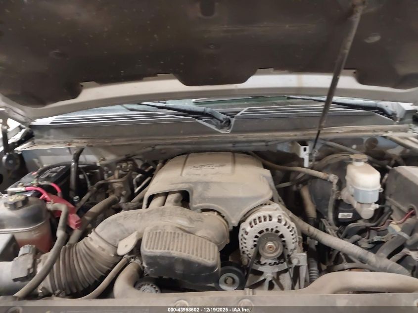 2011 Chevrolet Suburban 1500 Ls VIN: 1GNSKHE33BR187003 Lot: 43958602