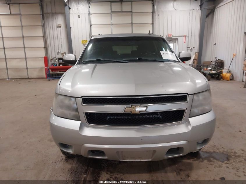 2011 Chevrolet Suburban 1500 Ls VIN: 1GNSKHE33BR187003 Lot: 43958602