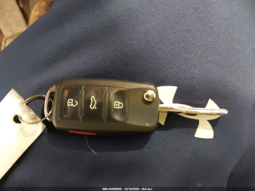 2013 Volkswagen Tiguan Sel VIN: WVGAV7AX7DW011943 Lot: 43958606