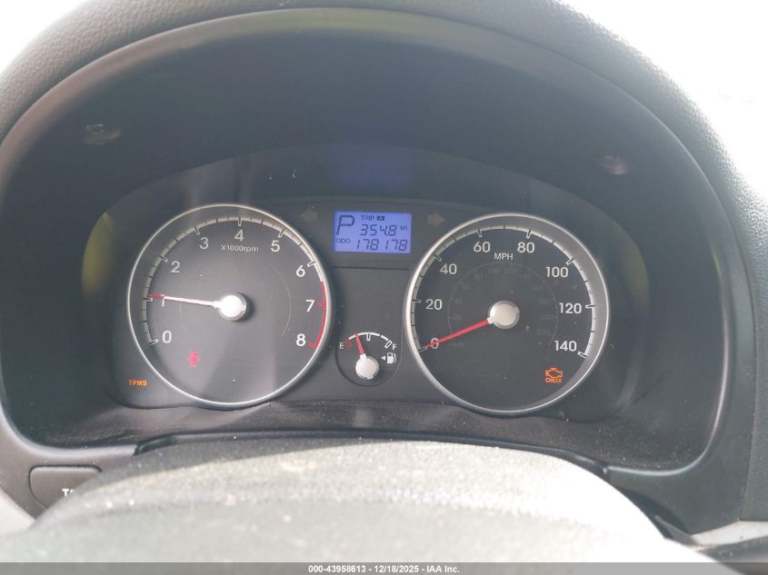 2011 Hyundai Accent Gls VIN: KMHCN4AC9BU604930 Lot: 43958613