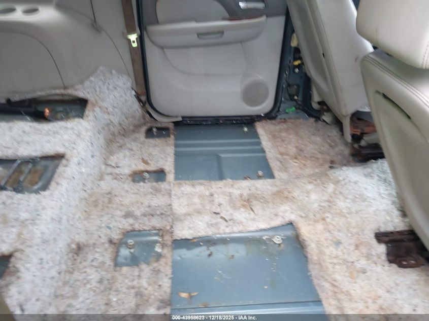 2009 GMC Yukon Xl 1500 Slt1 VIN: 1GKFC36J19J119075 Lot: 43958623