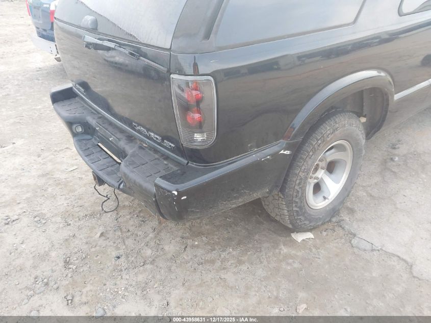 2000 Chevrolet Blazer Ls VIN: 1GNCS18W1YK293937 Lot: 43958631