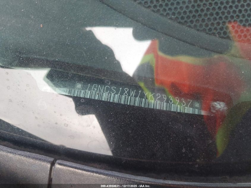 2000 Chevrolet Blazer Ls VIN: 1GNCS18W1YK293937 Lot: 43958631