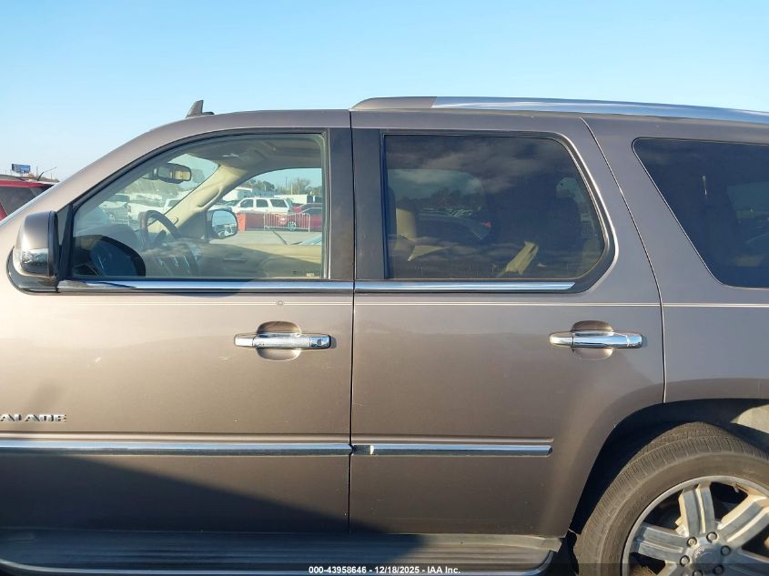 2012 Cadillac Escalade Luxury VIN: 1GYS3BEF9CR307427 Lot: 43958646