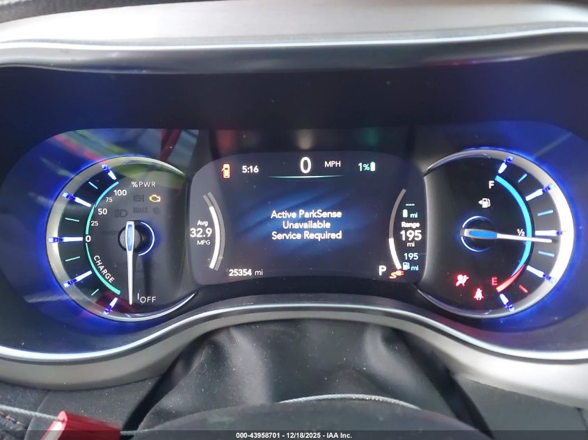 2024 Chrysler Pacifica Hybrid Pinnacle VIN: 2C4RC1N71RR104283 Lot: 43958701