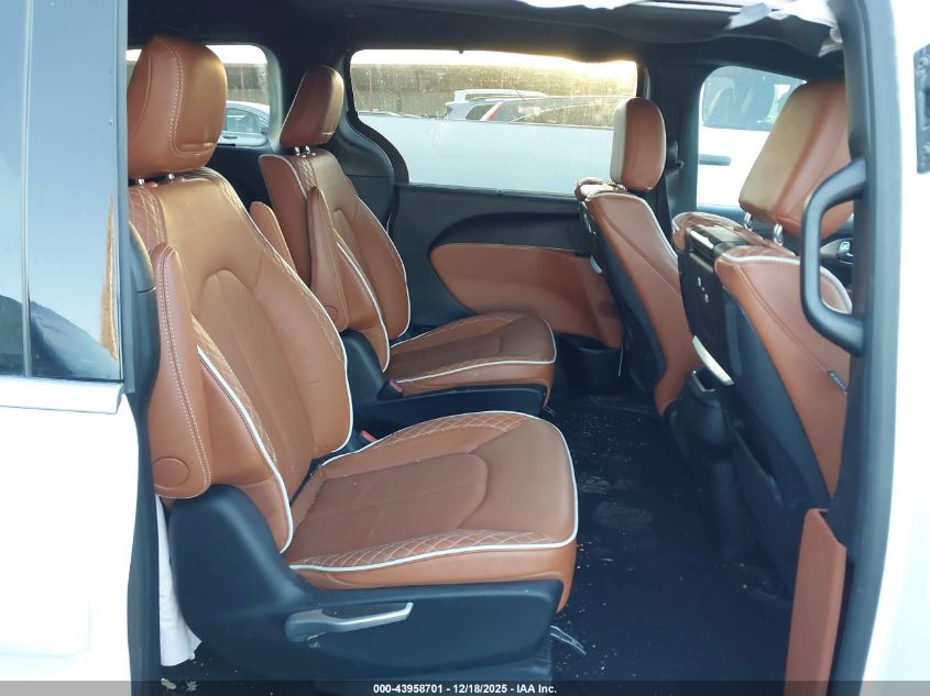 2024 Chrysler Pacifica Hybrid Pinnacle VIN: 2C4RC1N71RR104283 Lot: 43958701