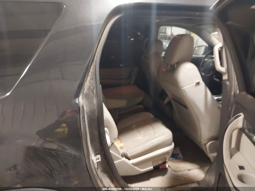 2012 GMC Acadia Denali VIN: 1GKKRTED8CJ311464 Lot: 43958769