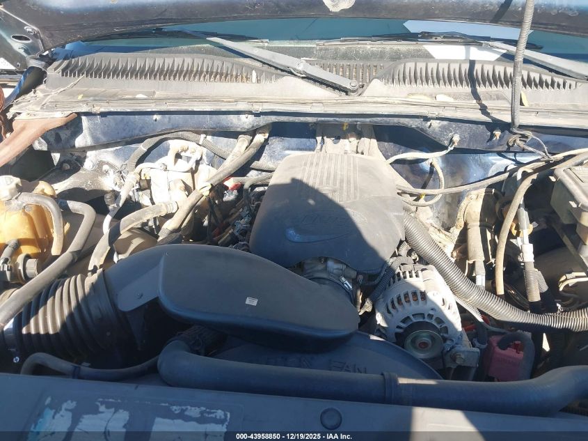 2001 Chevrolet Silverado 2500Hd Ls VIN: 1GCHC23U71F181536 Lot: 43958850