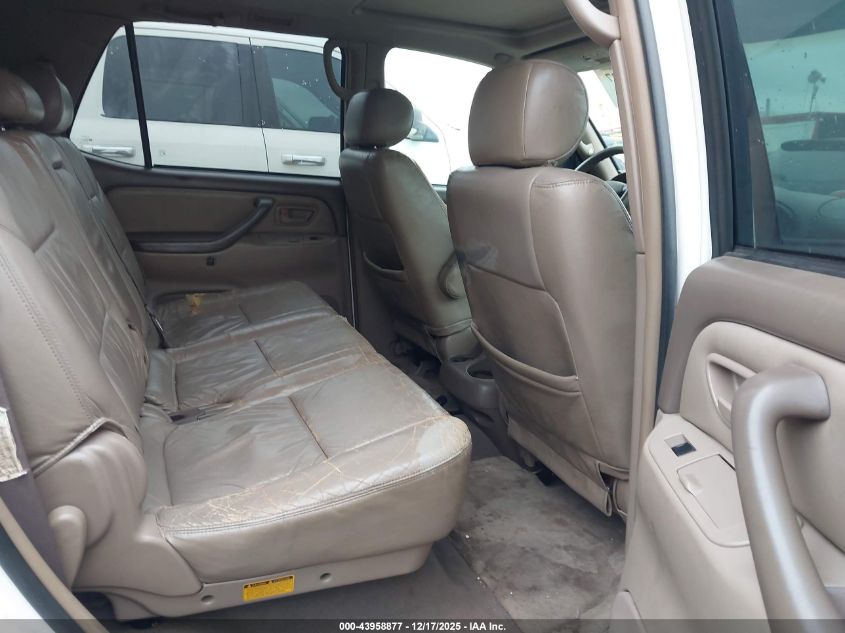 2004 Toyota Sequoia Sr5 V8 VIN: 5TDZT34A64S211449 Lot: 43958877