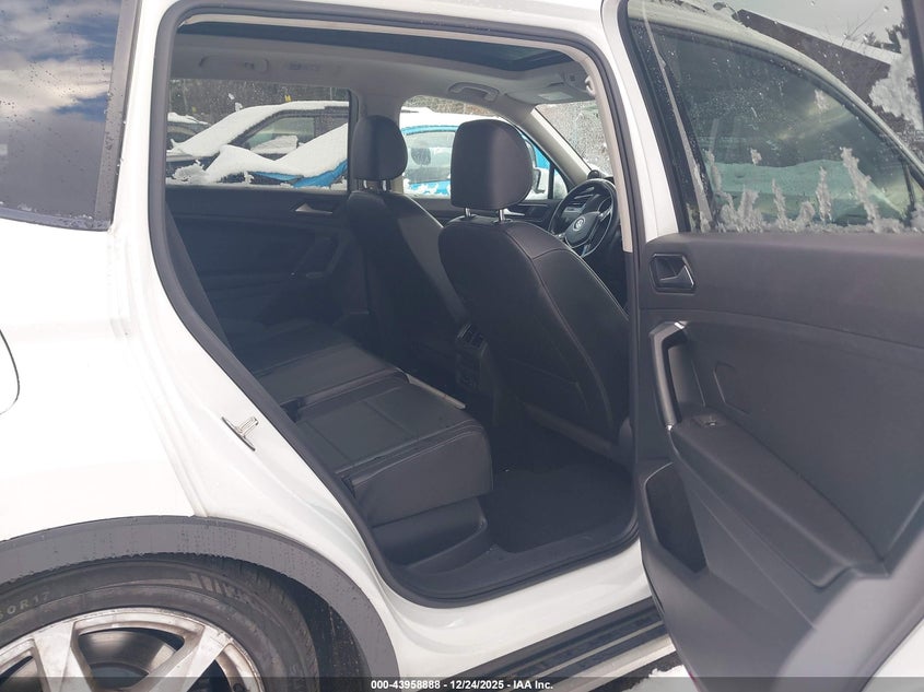 VIN 3VV2B7AX1JM006610 2018 VOLKSWAGEN TIGUAN