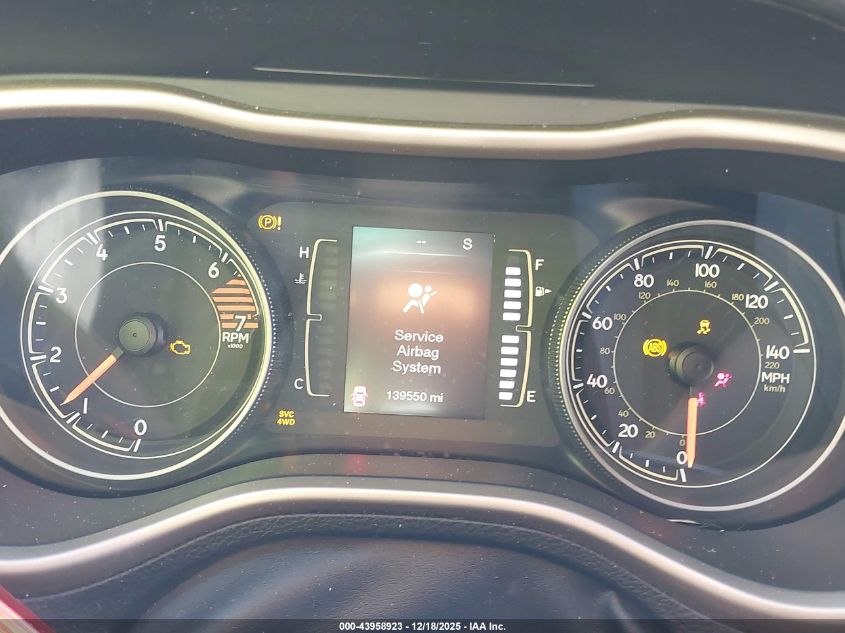 2016 Jeep Cherokee Latitude VIN: 1C4PJMCB5GW246162 Lot: 43958923