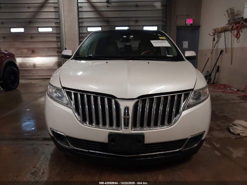 2013 Lincoln Mkx VIN: 2LMDJ8JKXDBL30570 Lot: 43958944
