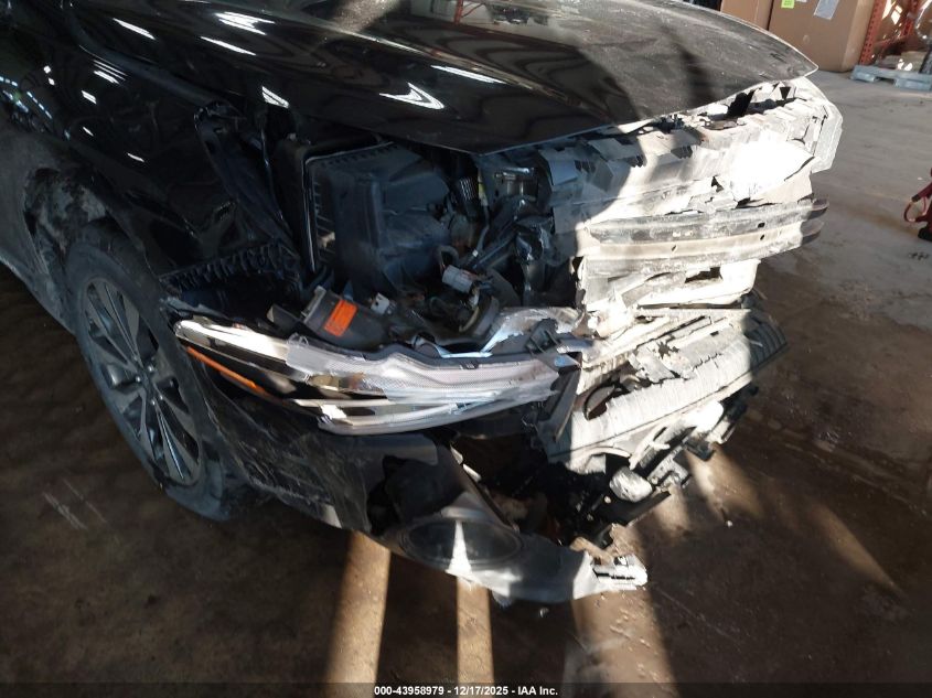 2017 Subaru Outback 3.6R Limited VIN: 4S4BSENC2H3229109 Lot: 43958979