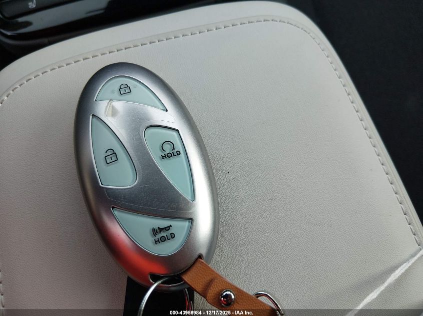 2025 Hyundai Ioniq 5 Se Standard Range VIN: 7YAKM4DB4SY037193 Lot: 43958984