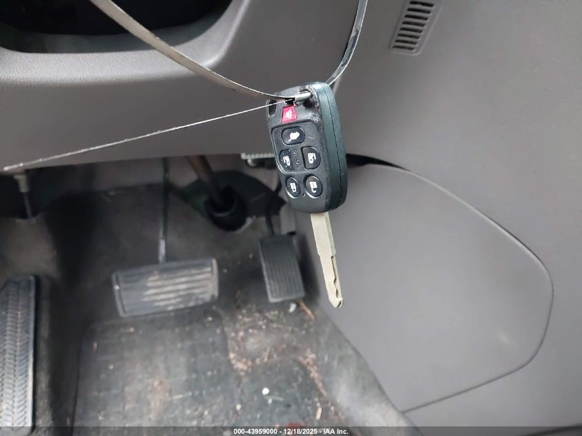 2012 Honda Odyssey Touring/Touring Elite VIN: 5FNRL5H91CB136268 Lot: 43959000