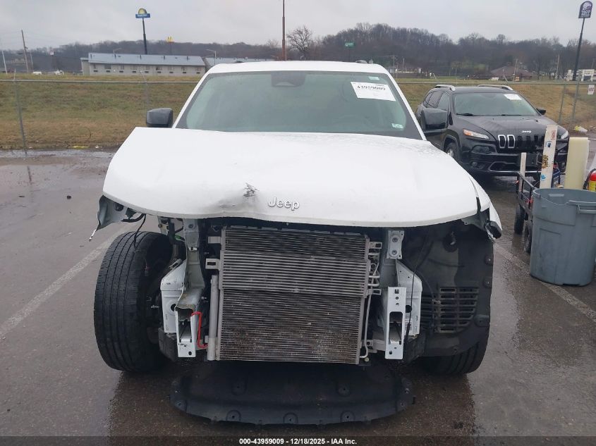 2023 Jeep Grand Cherokee Laredo 4X4 VIN: 1C4RJHAG3PC533497 Lot: 43959009