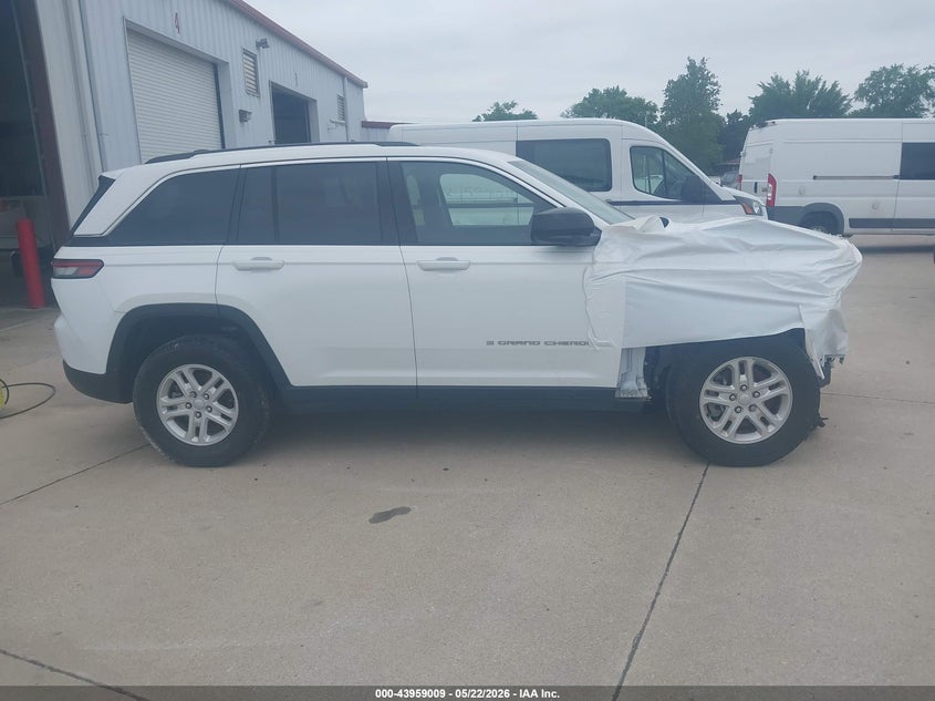 JEEP GRAND CHEROKEE - zdjęcie 13