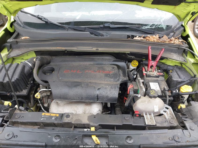 2017 Jeep Renegade Latitude 4X4 VIN: ZACCJBBB7HPF11862 Lot: 43959030