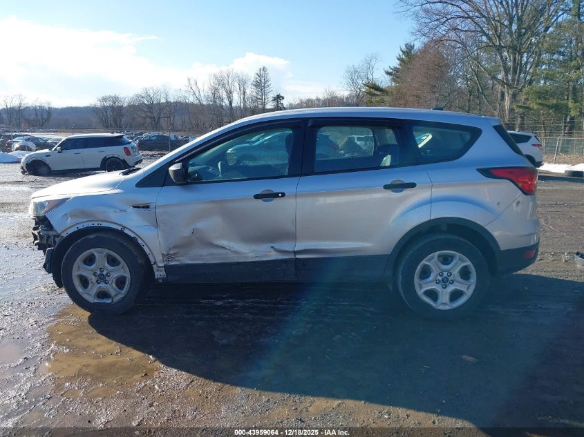 2019 Ford Escape S VIN: 1FMCU0F73KUB22896 Lot: 43959064