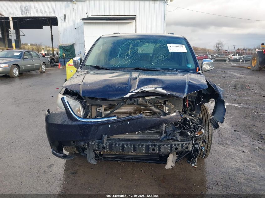 2011 Chrysler Town & Country Touring-L VIN: 2A4RR8DG8BR655996 Lot: 43959087