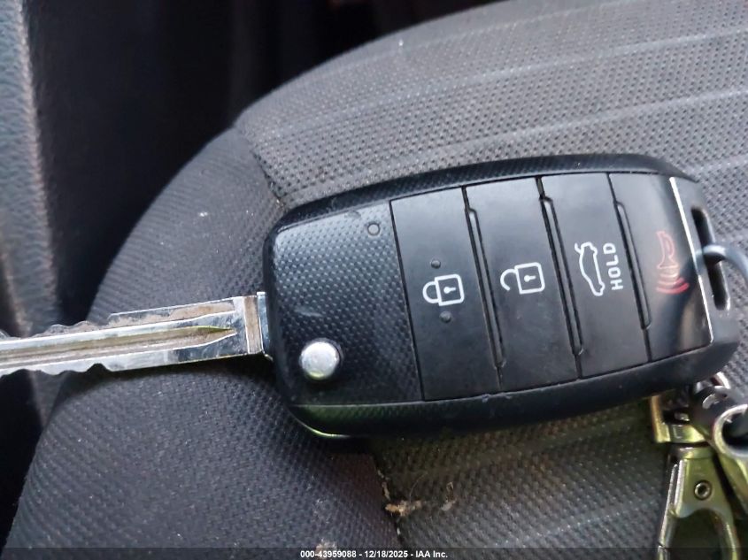 2017 Kia Forte Lx VIN: 3KPFL4A78HE008418 Lot: 43959088