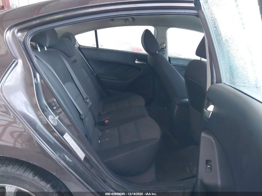 2017 Kia Forte Lx VIN: 3KPFL4A78HE008418 Lot: 43959088